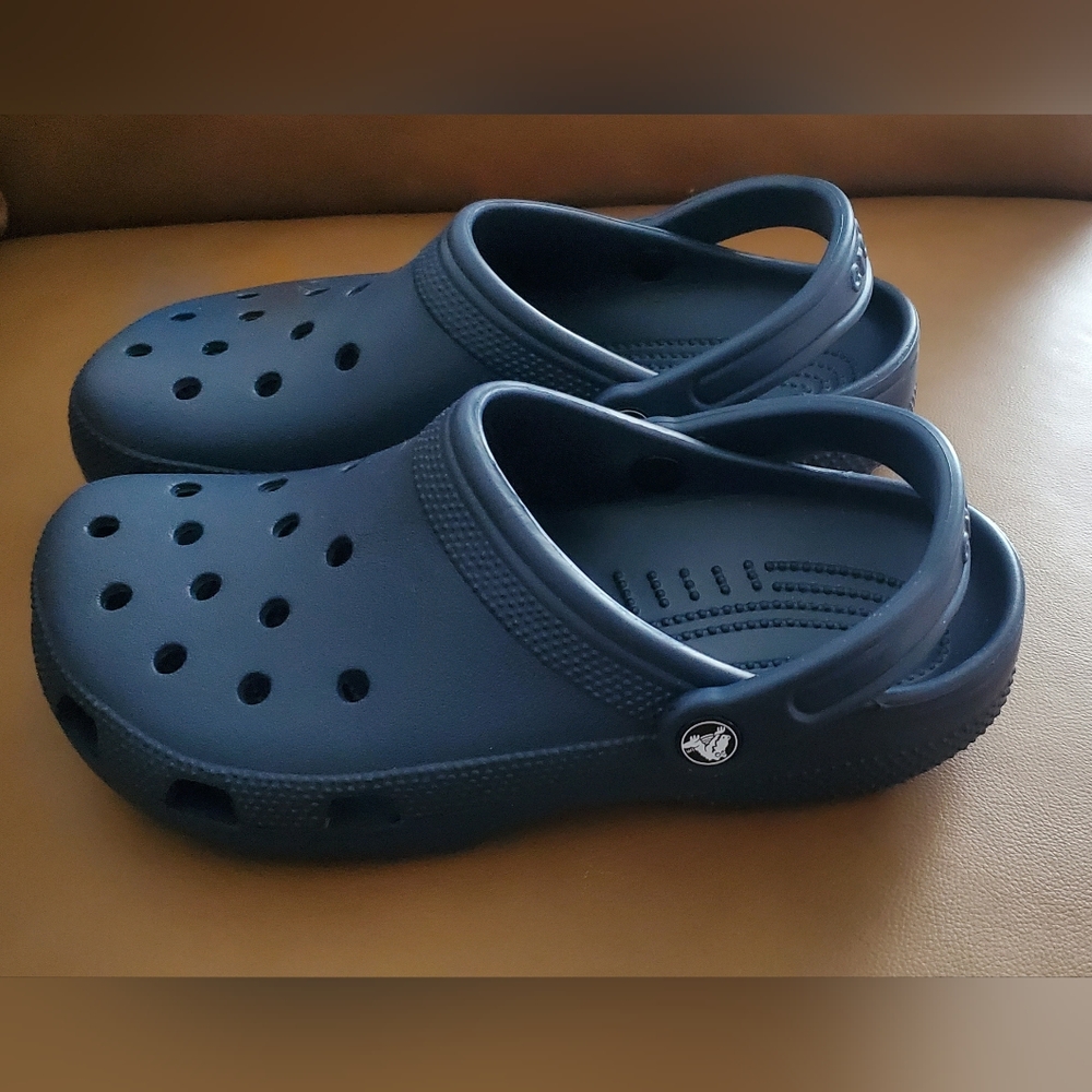 New Crocs Classic Clogs Navy Women's Size